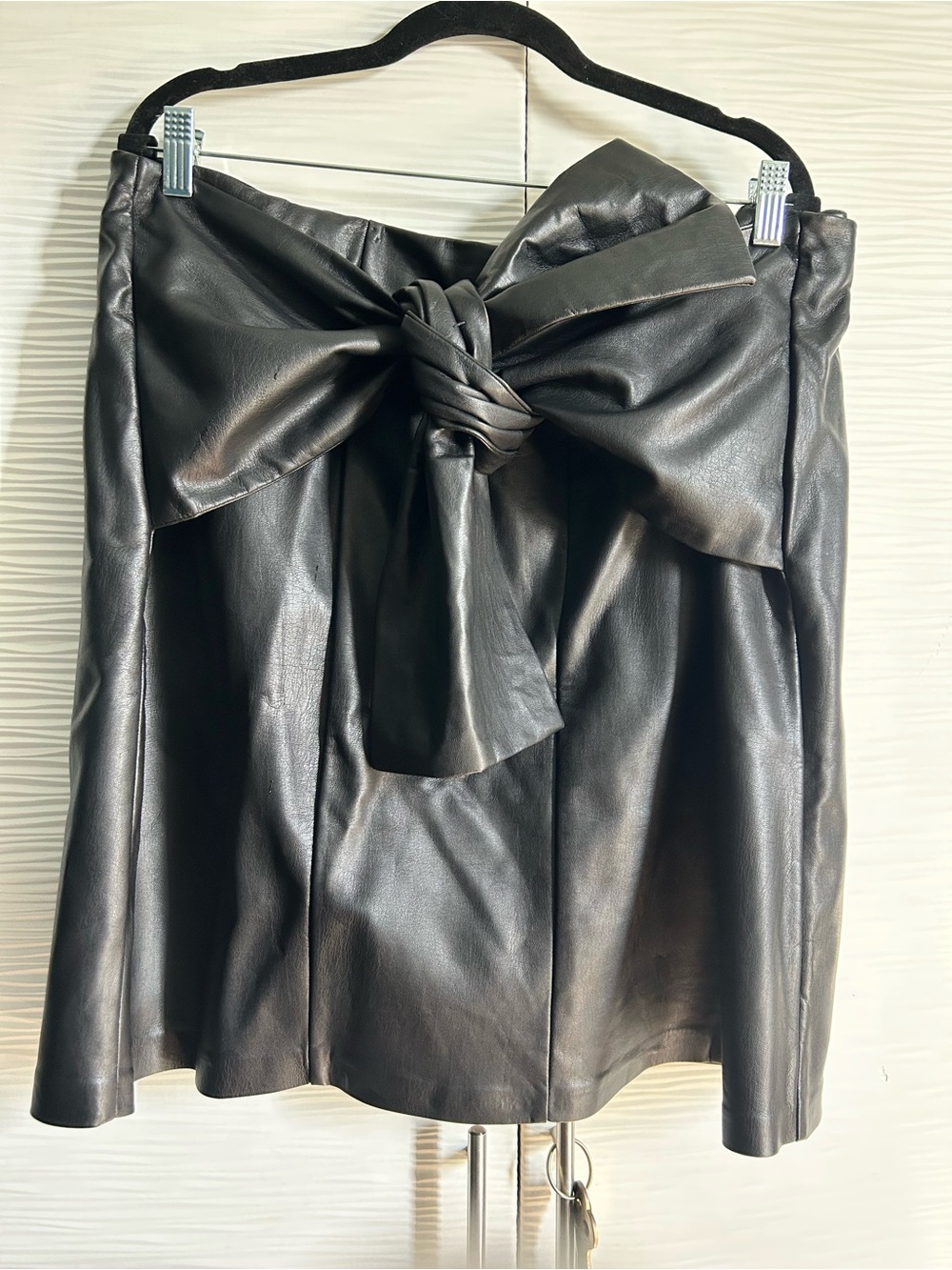 Eloquii Black Faux Leather Mini Skirt with Knot Bow